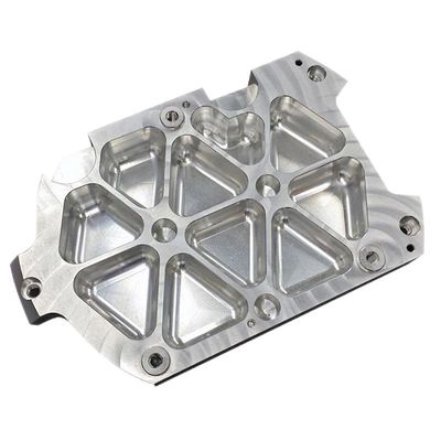 Hızlı Titanyum CNC 5 Eksenli İşlenmiş Parçalar Tıbbi Ekipmanlar Otomobil